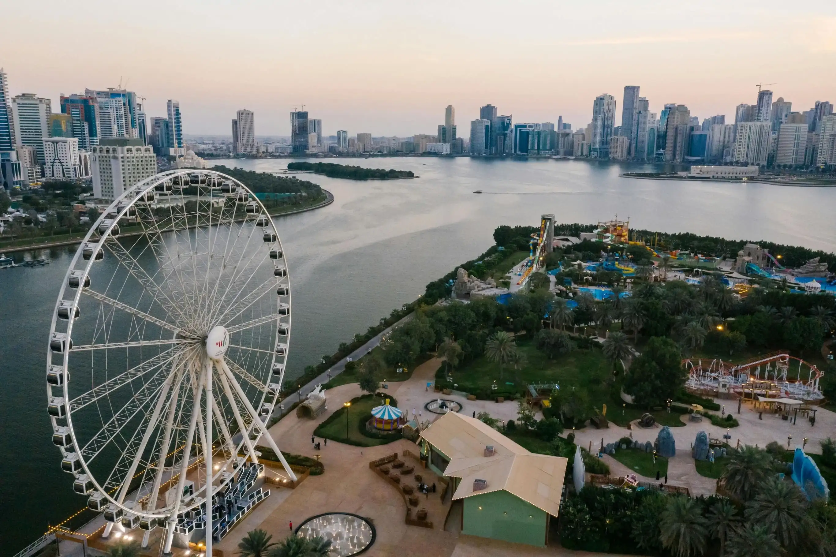 Skyline of الشارقة